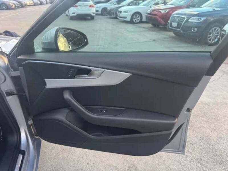 2017 Audi A4 2.0T ultra Premium