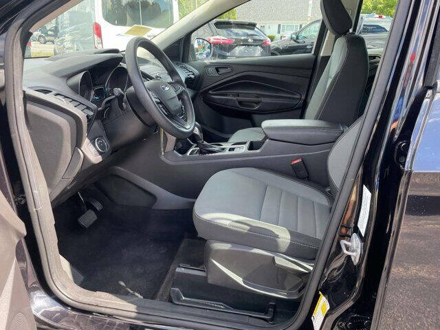 2019 Ford Escape S