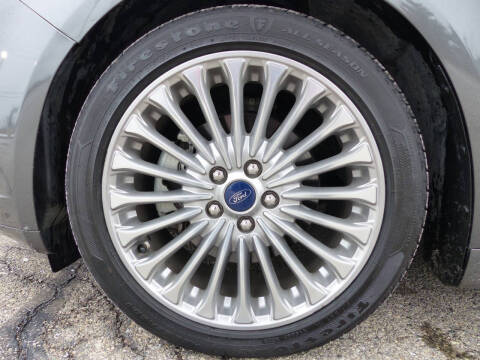 2016 Ford Fusion Titanium