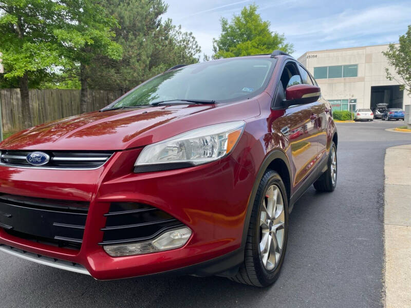 2013 Ford Escape for sale at Super Bee Auto in Chantilly VA