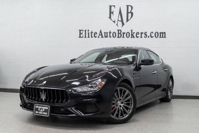 2022 Maserati Ghibli Modena Q4