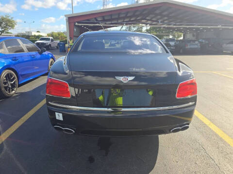 2018 Bentley Flying Spur V8