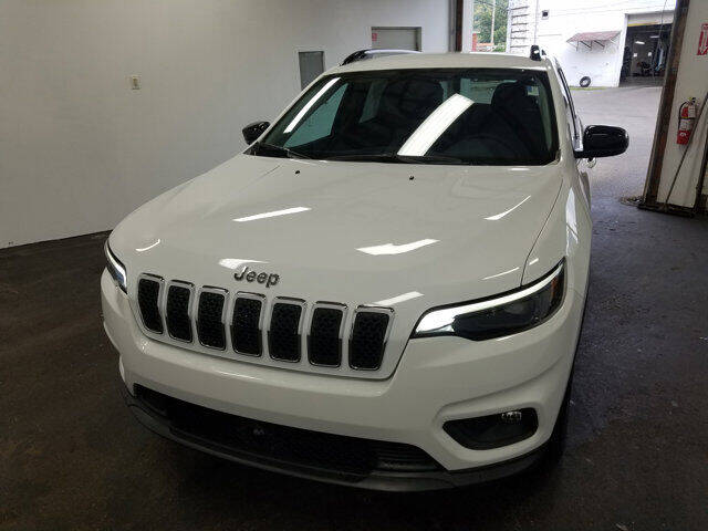 2022 Jeep Cherokee Latitude Lux