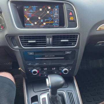 2016 Audi Q5 2.0T quattro Premium Plus