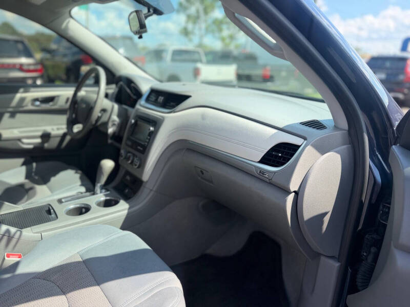 2015 Chevrolet Traverse LS