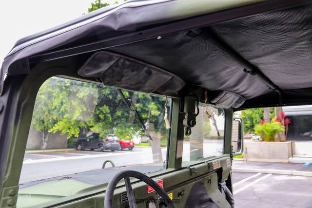 2018 AM General Hummer