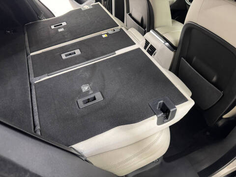 2019 Land Rover Range Rover Velar P250 R-Dynamic SE