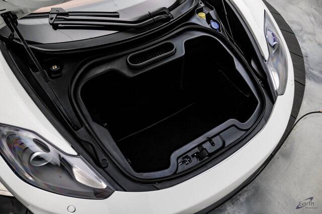 2013 McLaren MP4-12C Spider