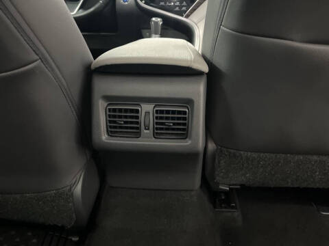 2018 Toyota Camry Hybrid XLE