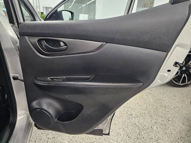 2022 Nissan Rogue Sport S