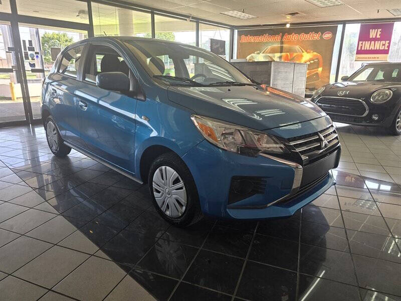2024 Mitsubishi Mirage ES