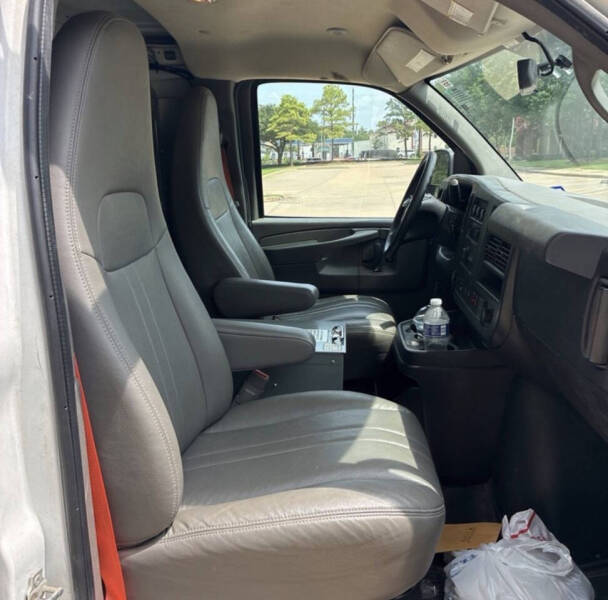 2015 Chevrolet Express 2500