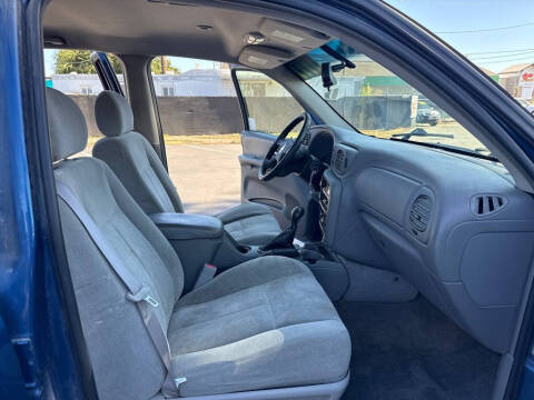2005 Chevrolet TrailBlazer LS