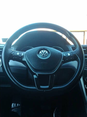 2019 Volkswagen Passat Wolfsburg