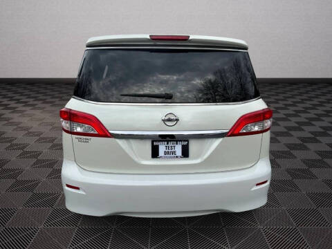 2016 Nissan Quest