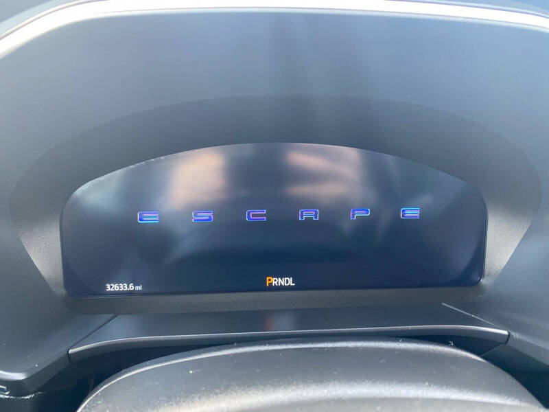 2023 Ford Escape Hybrid Platinum