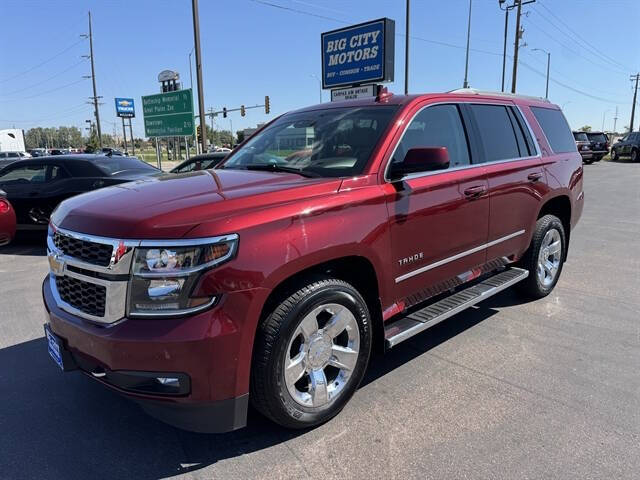 2017 Chevrolet Tahoe LT's photo