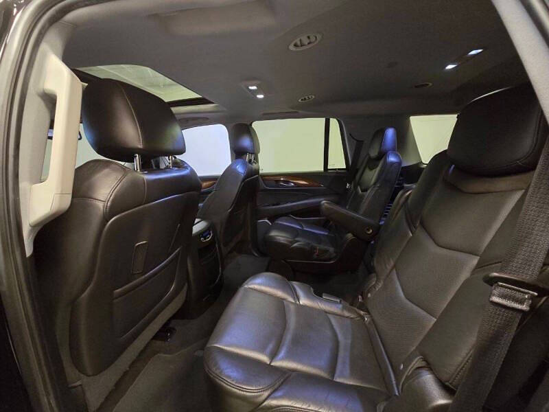 2020 Cadillac Escalade Luxury