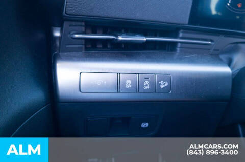 2025 Hyundai Kona SE