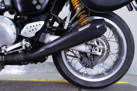 2016 Triumph Thruxton 1200