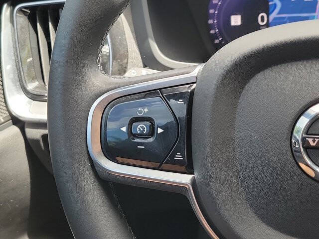 2024 Volvo S60 B5 Plus Black Edition