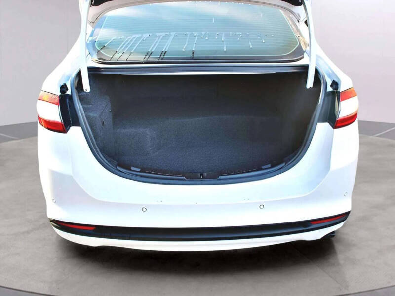 2014 Ford Fusion Hybrid SE