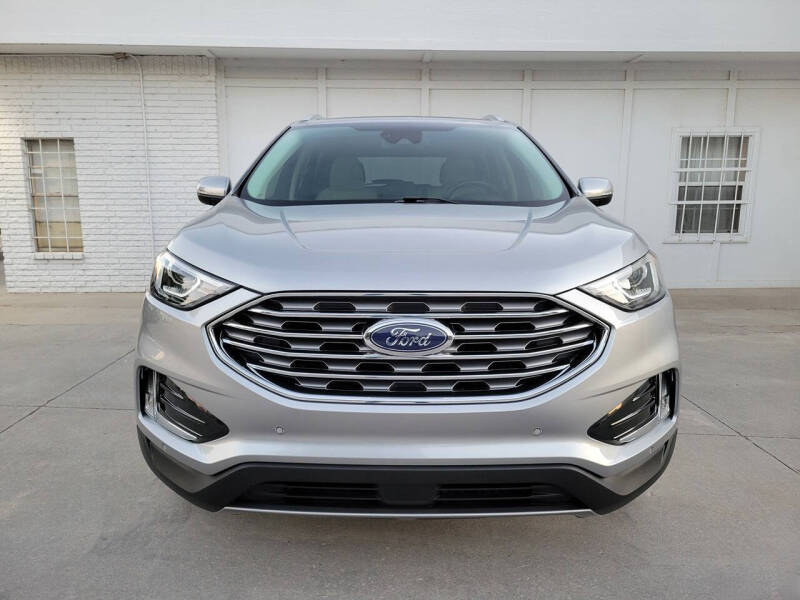 2020 Ford Edge Titanium