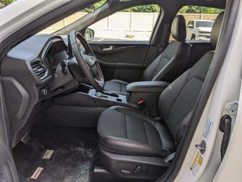 2024 Ford Escape ST-Line Select