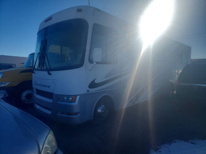 2006 Thor Motor Coach Hurricane