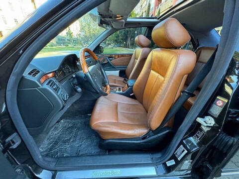 2000 Mercedes-Benz E-Class E 320