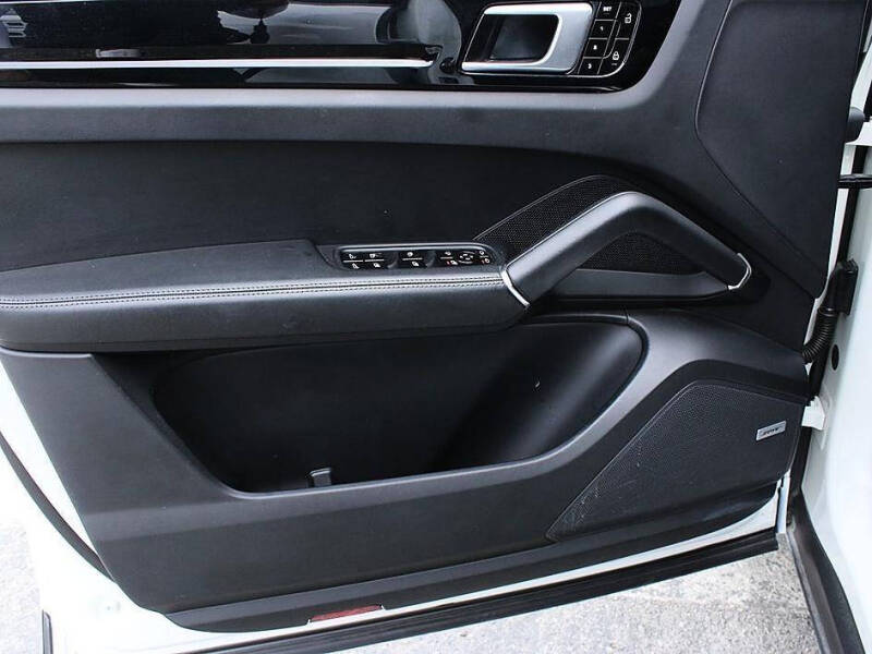 2020 Porsche Cayenne S