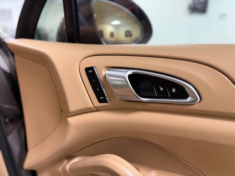 2012 Porsche Cayenne Tiptronic