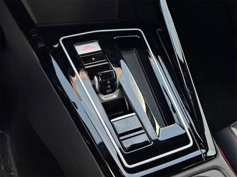 2025 Volkswagen Golf GTI SE