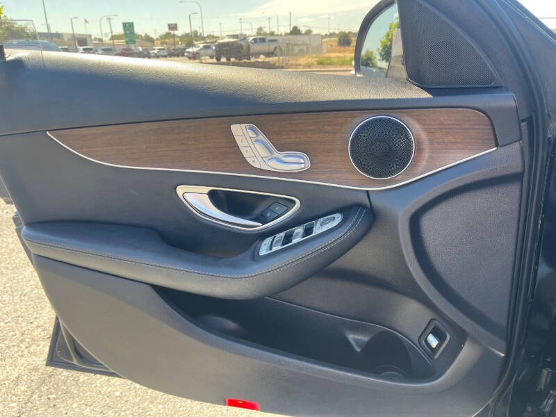 2019 Mercedes-Benz C-Class C 300