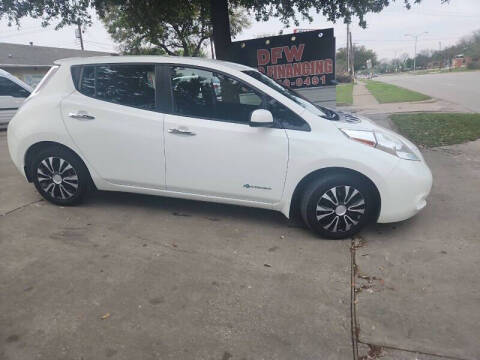 2014 Nissan LEAF SV