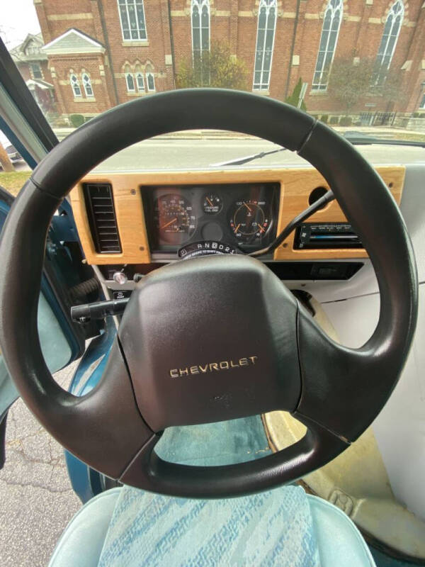 1993 Chevrolet Chevy Van G20