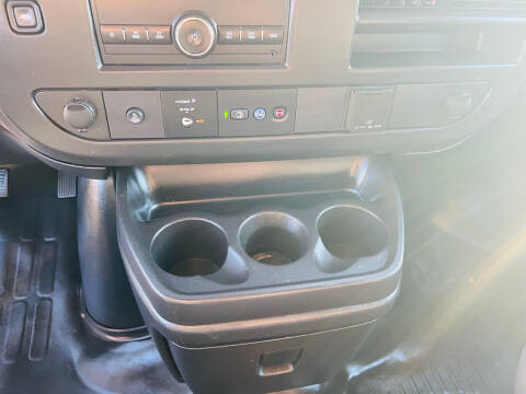 2018 Chevrolet Express 2500