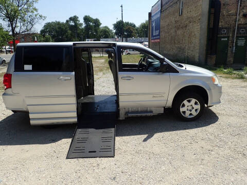 2012 Dodge Grand Caravan for sale at OUTBACK AUTO SALES INC in Chicago IL