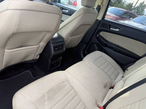 2016 Ford Edge SE