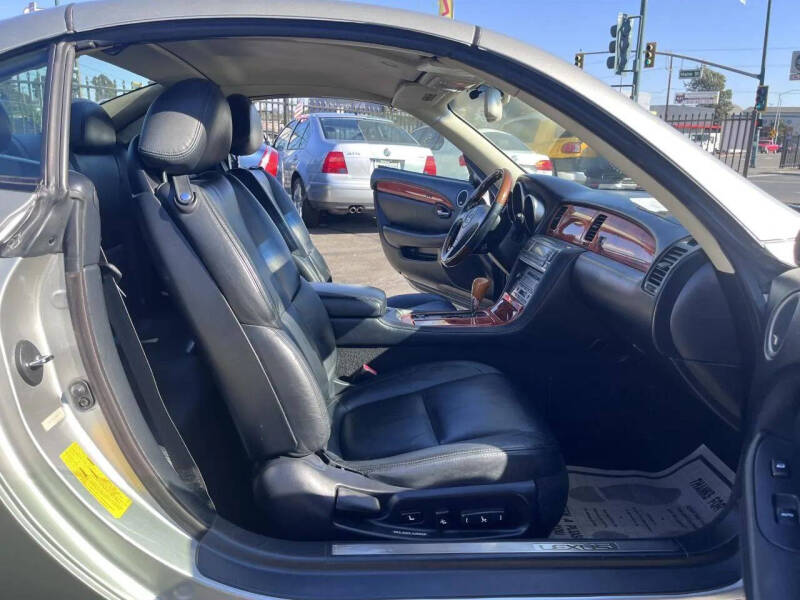2002 Lexus SC 430