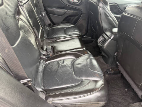 2015 Jeep Cherokee Altitude