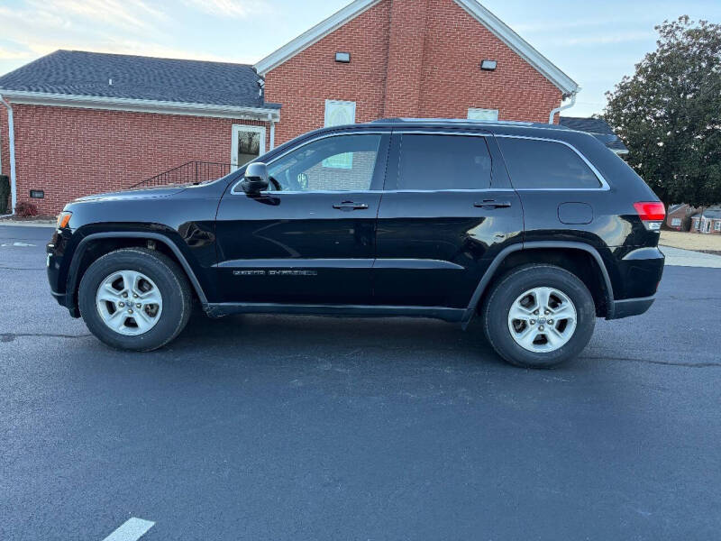 2017 Jeep Grand Cherokee Laredo