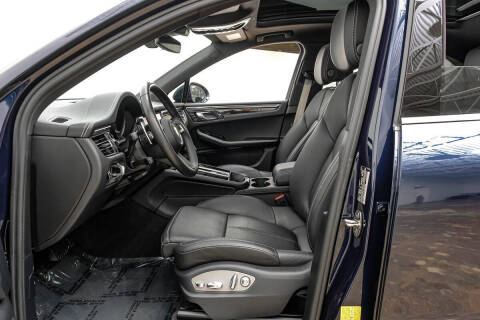 2022 Porsche Macan S