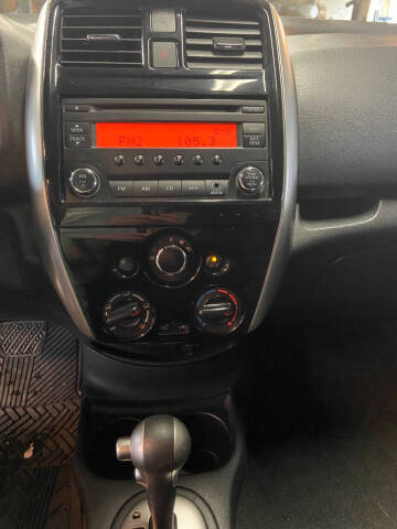 2015 Nissan Versa Note SV