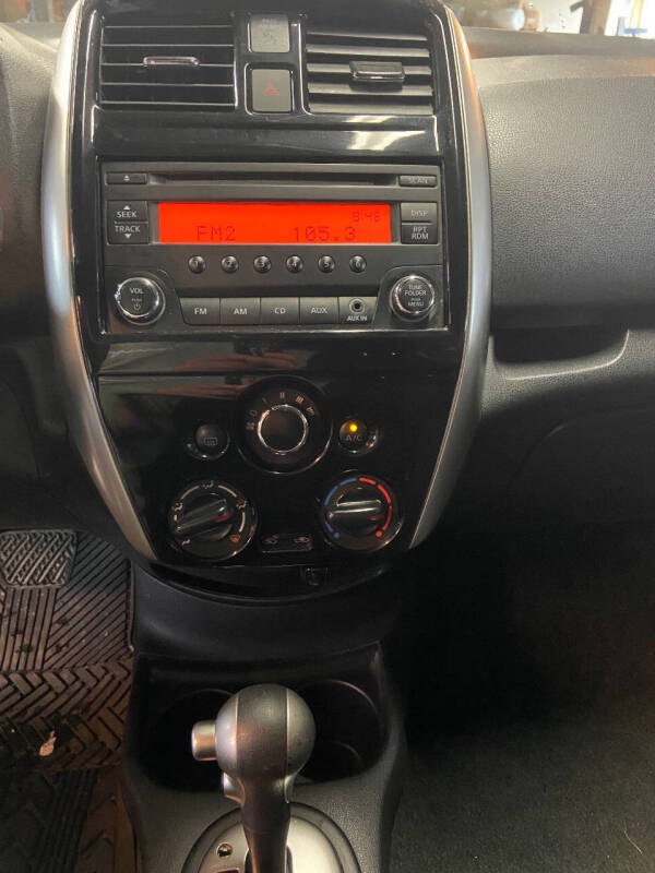 2015 Nissan Versa Note SV
