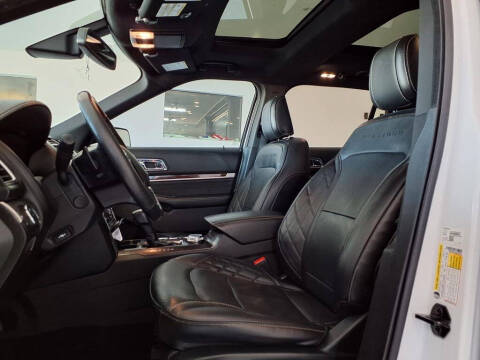 2019 Ford Explorer Platinum