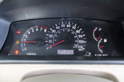 2005 Toyota Corolla LE