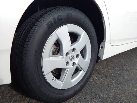 2011 Toyota Prius Two