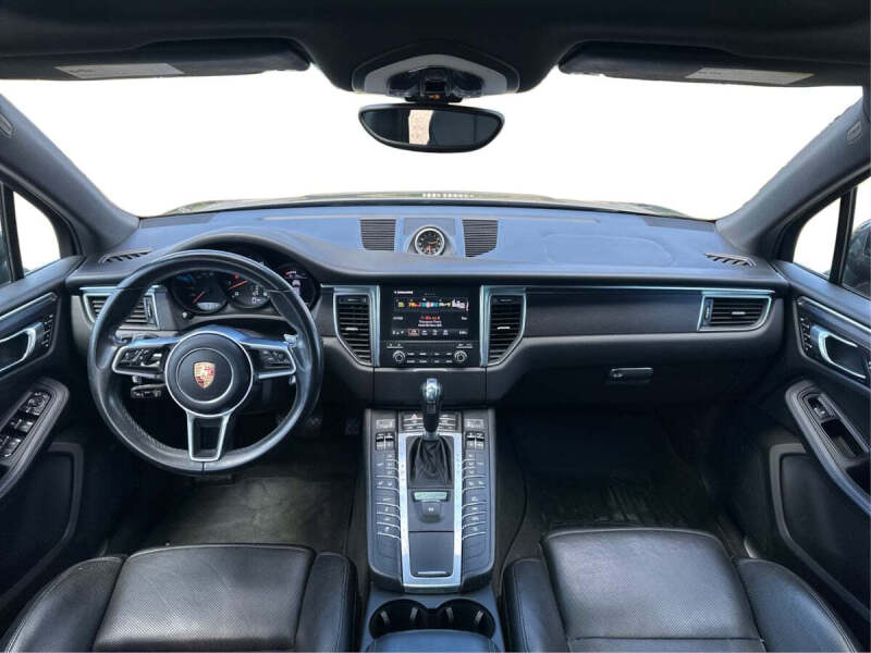 2018 Porsche Macan GTS