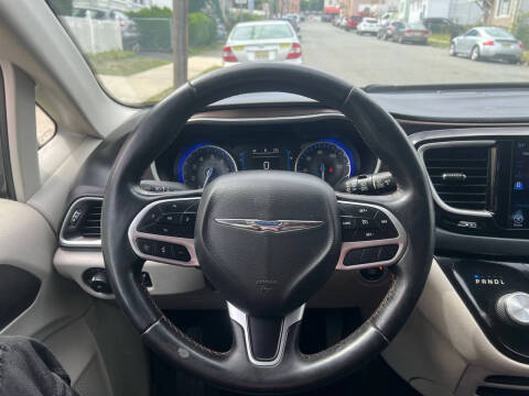 2017 Chrysler Pacifica